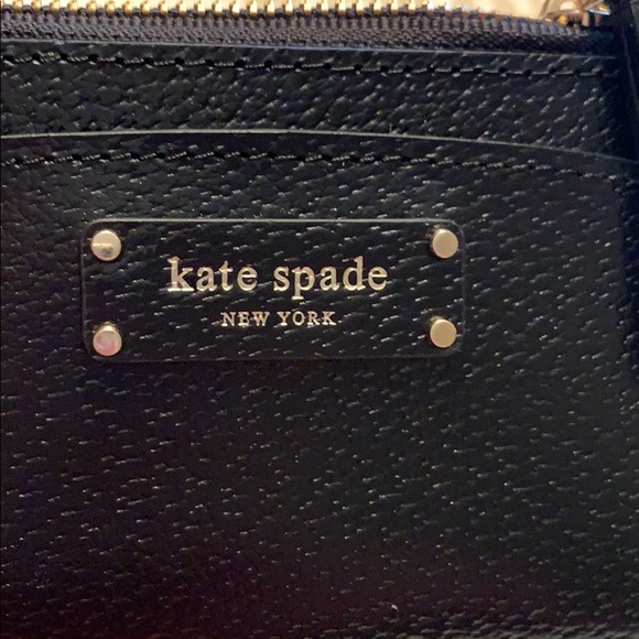 Kate spade ♠️ Small zip card holder - Picture 2 of 5